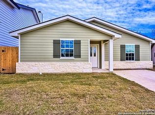 10215 Bitter Field Dr, San Antonio, TX 78245