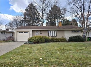 928 Ridgecrest Dr, Wooster, OH 44691
