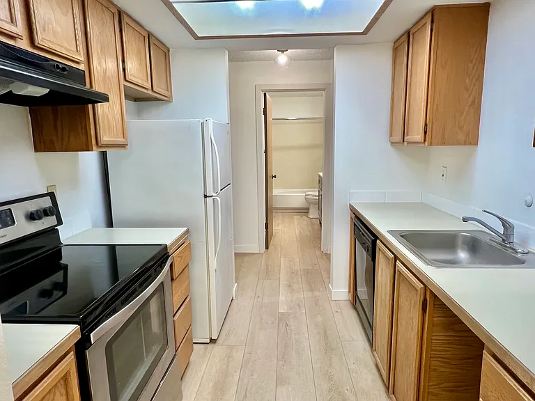 13717 Linden Ave N #231 — Photo 4