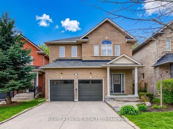 740 Colter St, Newmarket, ON L3X 2V5