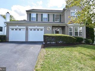 46489 Danforth Pl, Sterling, VA 20165