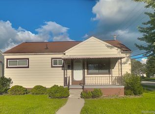 17641 Smith St, Riverview, MI