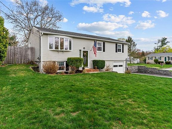 5th image of 188 Weeden Dr