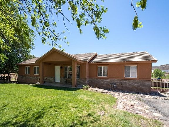 3rd image of 3233 W Santa Clara Dr