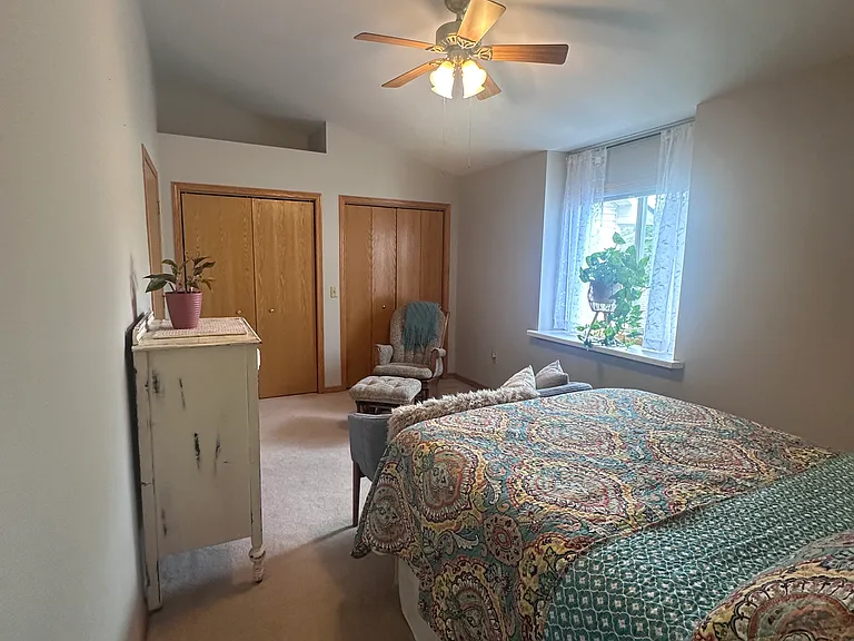 442 Meadowridge Cir — Photo 19