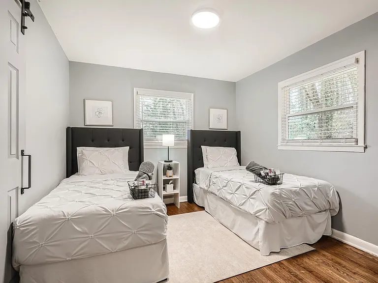2323 Polar Rock Ave SW — Photo 21