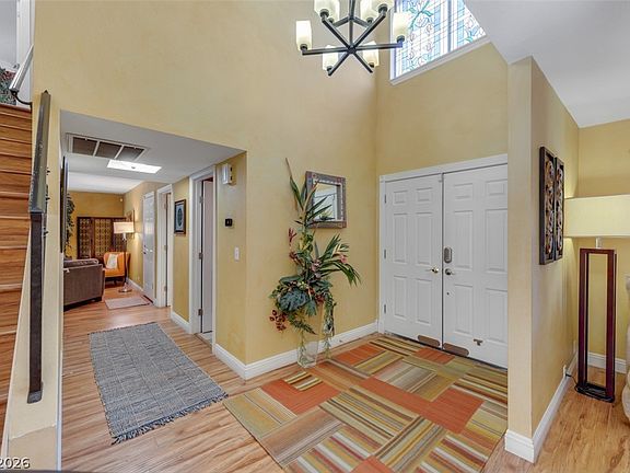 4th image of 3225 Mountain Spring Rd