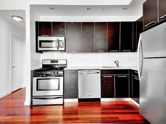 4th image of 1473 5th Ave APT 3B