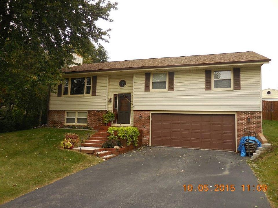 1st image of 3819 Harwood Ln
