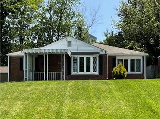 823 Everglade Dr, McKeesport, PA