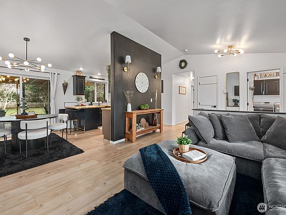 5th image of 17 Conley Lane