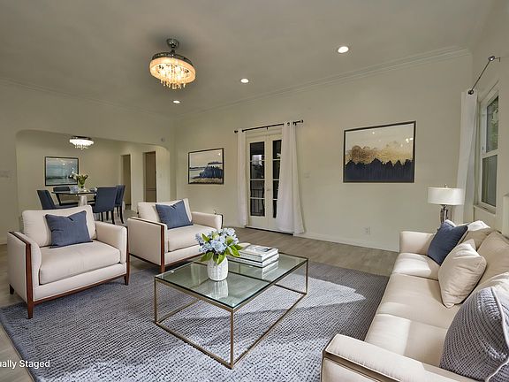 4th image of 475 Fairview Ave #0