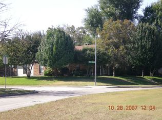 2512 Oak Grove Dr, Plano, TX 75074