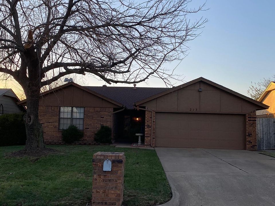 1st image of 213 N Morgan Dr