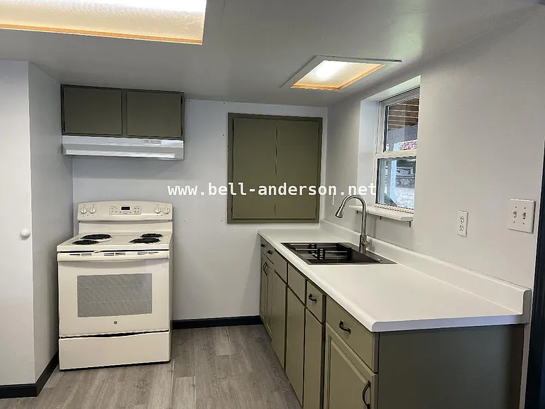 21304 3rd Ave S #A — Photo 2