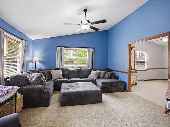 4th image of 646 Flat Shoals Rd