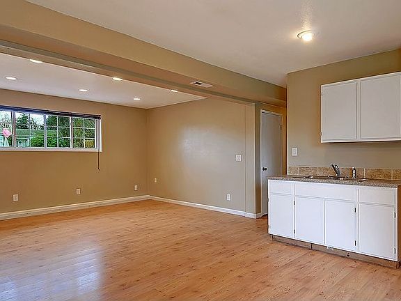 Lower Level Rec Rm