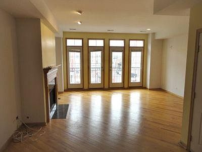 1st image of 1321 W Belmont Ave APT 2