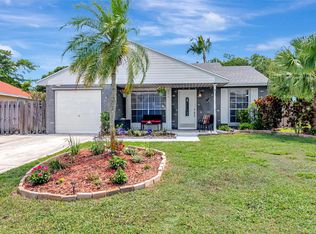 5574 Pebble Brook Ln, Boynton Beach, FL 33472