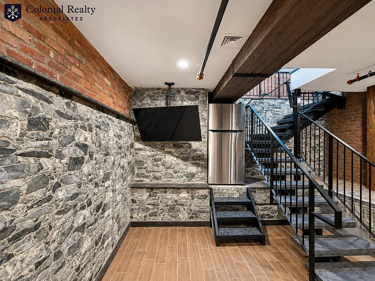 1034 Commonwealth Ave #104 — Photo 13