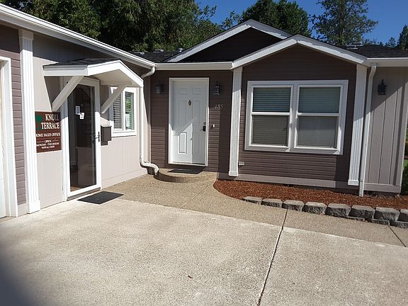 2nd image of 155 Knoll Terrace Dr