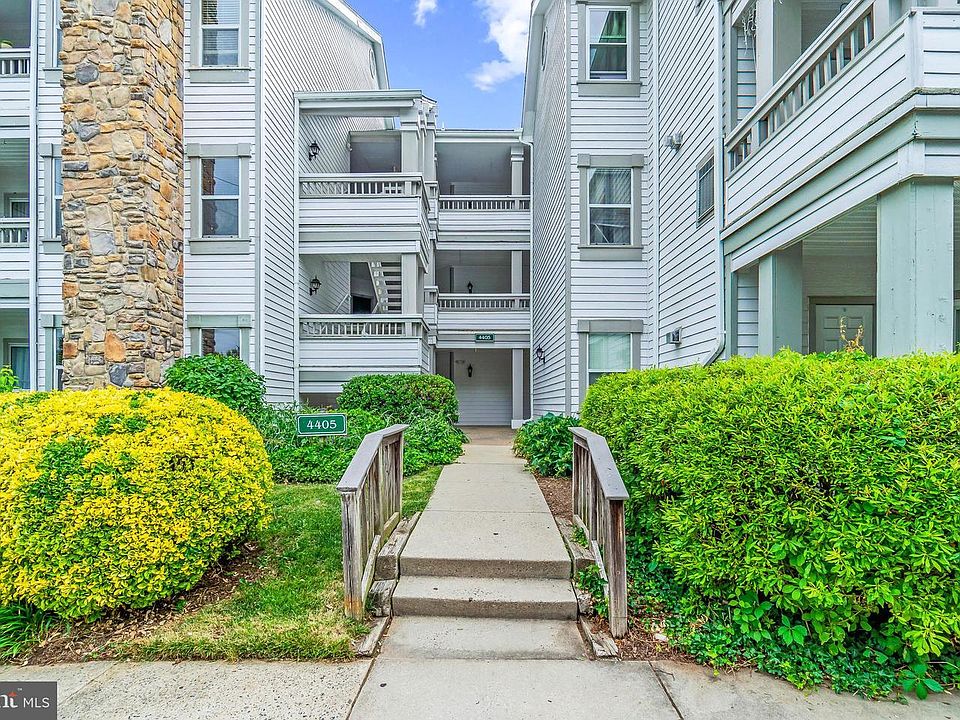 1st image of 4405 Fair Stone Dr APT 206