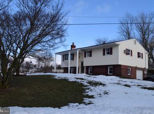 148 Bluejay Rd, Chalfont, PA 18914