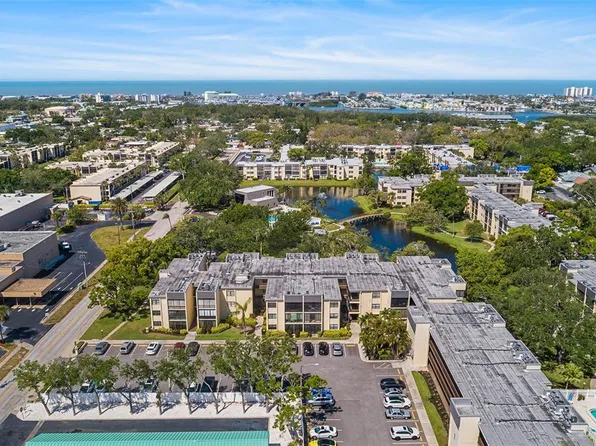 14130 Rosemary Ln APT 1202, Largo, FL 33774