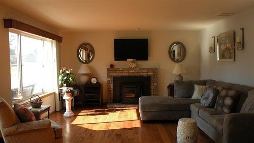 5th image of 3403 Equestrian Dr