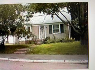 16 Johnson St, North Attleboro, MA 02760