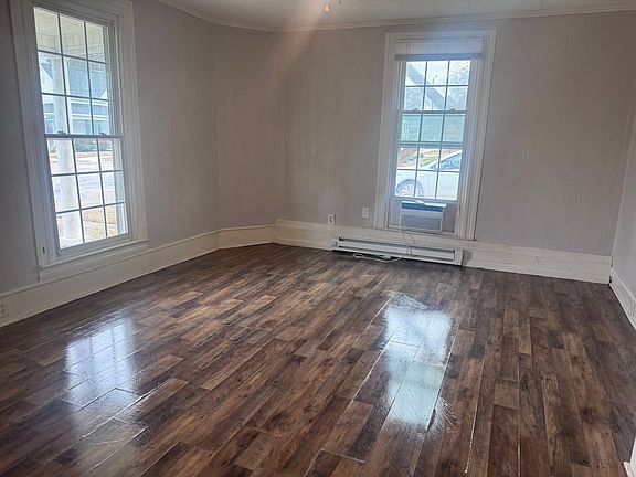 4th image of 510 S Magnolia Ave