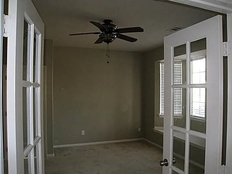 1524 Chestnut Dr — Photo 11