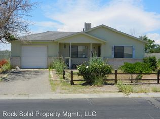 622 Baltic Ave SE, Rio Rancho, NM 87124