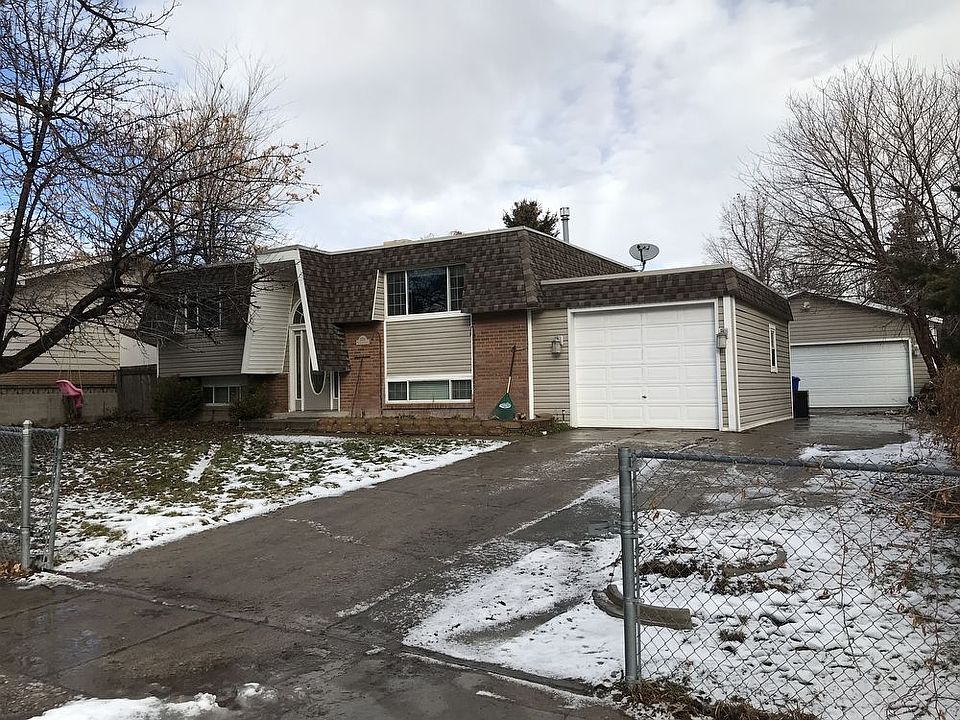 1st image of 3786 W Fairmount Cir