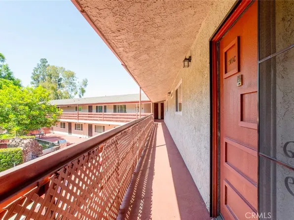 1523 E Windsor Rd APT 203C, Glendale, CA 91205