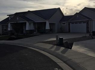 3695 W 2540 S, Hurricane, UT 84737