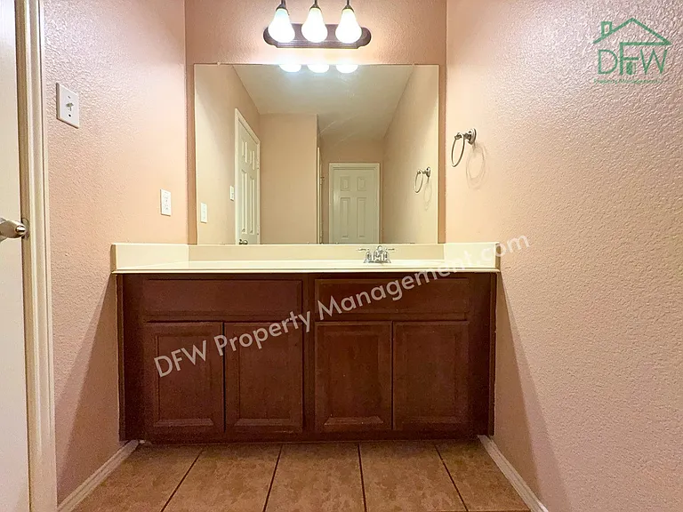 9709 Gessner Dr — Photo 24