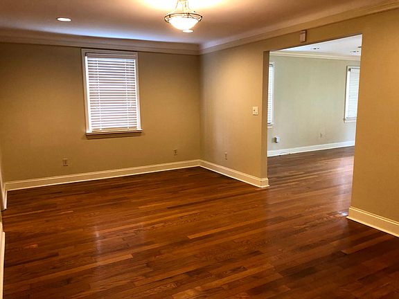 4th image of 5904 Orleans Ave