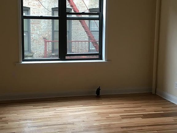 3rd image of 520 Lincoln Pl APT 5F