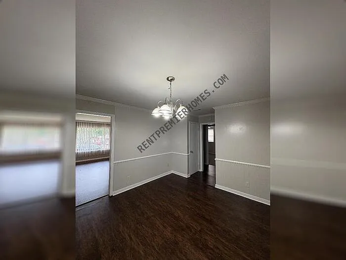 6609 Blue Bird Dr — Photo 9