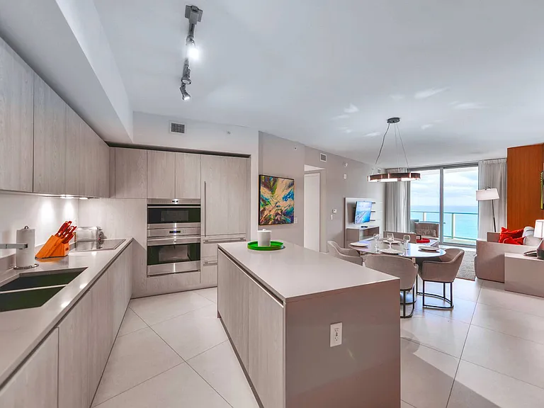 4111 S Ocean Dr #ID1022174P — Photo 11