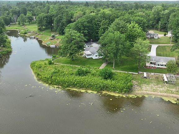 3rd image of 600 Bushong Beach Dr