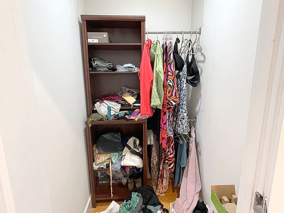 4th image of 492 Manhattan Ave #3AA