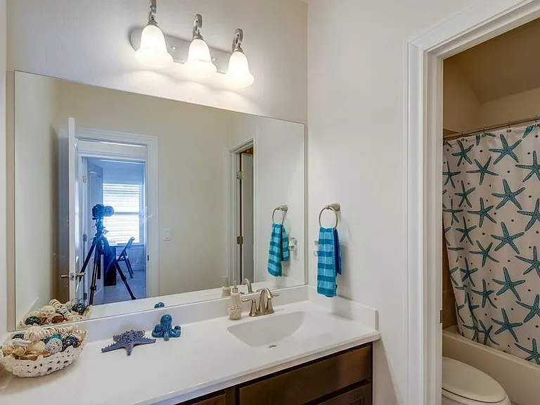 9600 Ivalenes Hope Dr — Photo 24