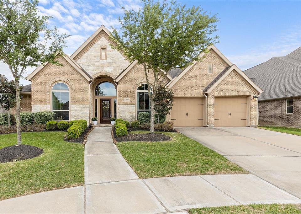 1st image of 13304 Jasmine Peak Ct