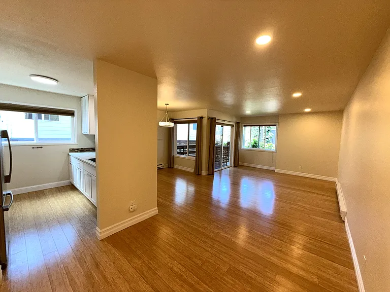 1732 SE Insley St #1732 — Photo 6