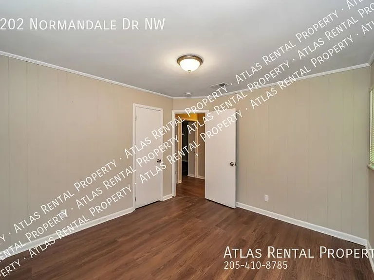 3202 Normandale Dr NW — Photo 11