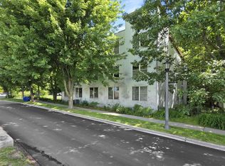 216 Lake Street # 304, Burlington, VT 05401