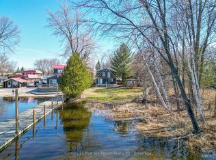 12 Mowat Cres, North Bay, ON P1A1R5