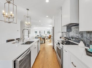 345 Baker St #C, West Roxbury, MA 02132